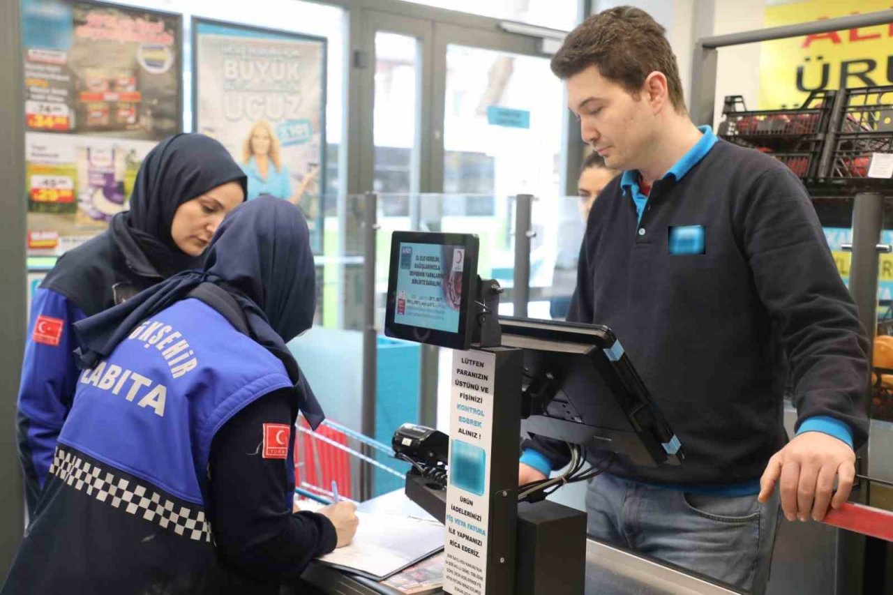 Zabıtalardan fırın ve marketlerde sıkı denetim