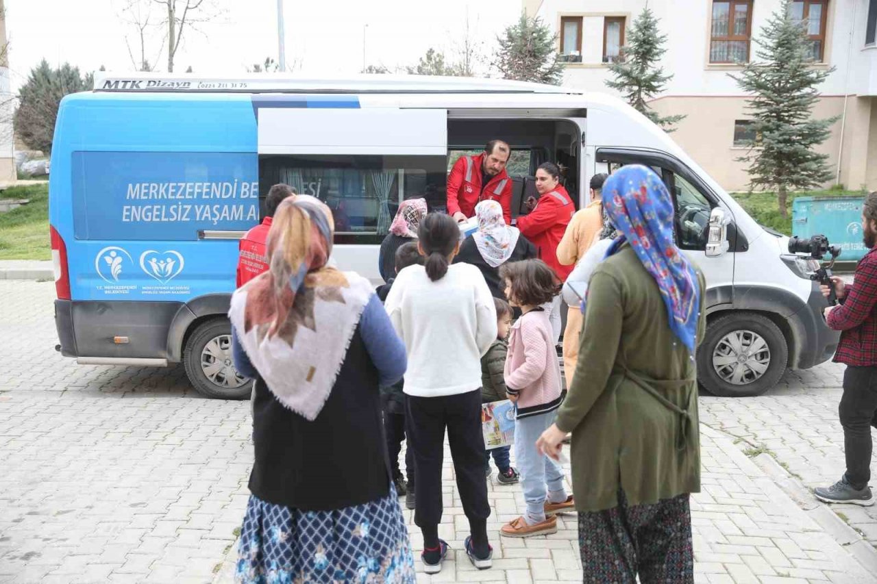 Merkezefendi Belediyesi gıda kolisi desteğini sürdürüyor