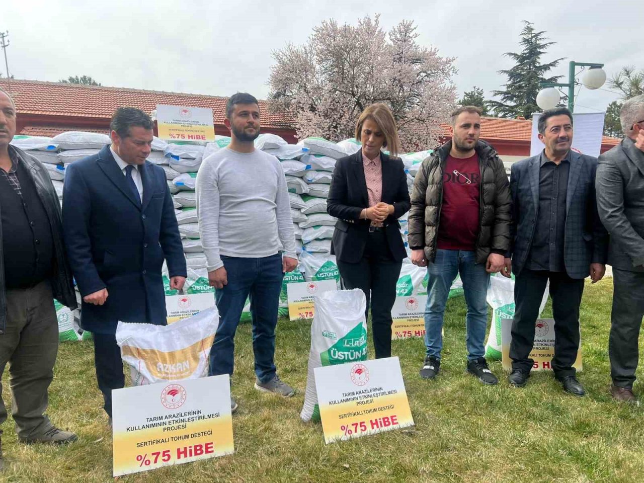 Nevşehir’de çiftçilere 149 ton tohum dağıtıldı