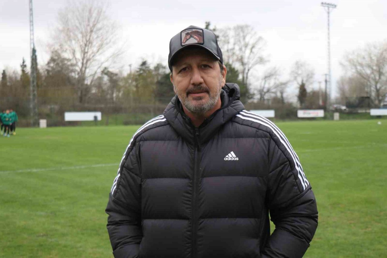 Sakaryaspor, Eyüpspor mesaisine başladı