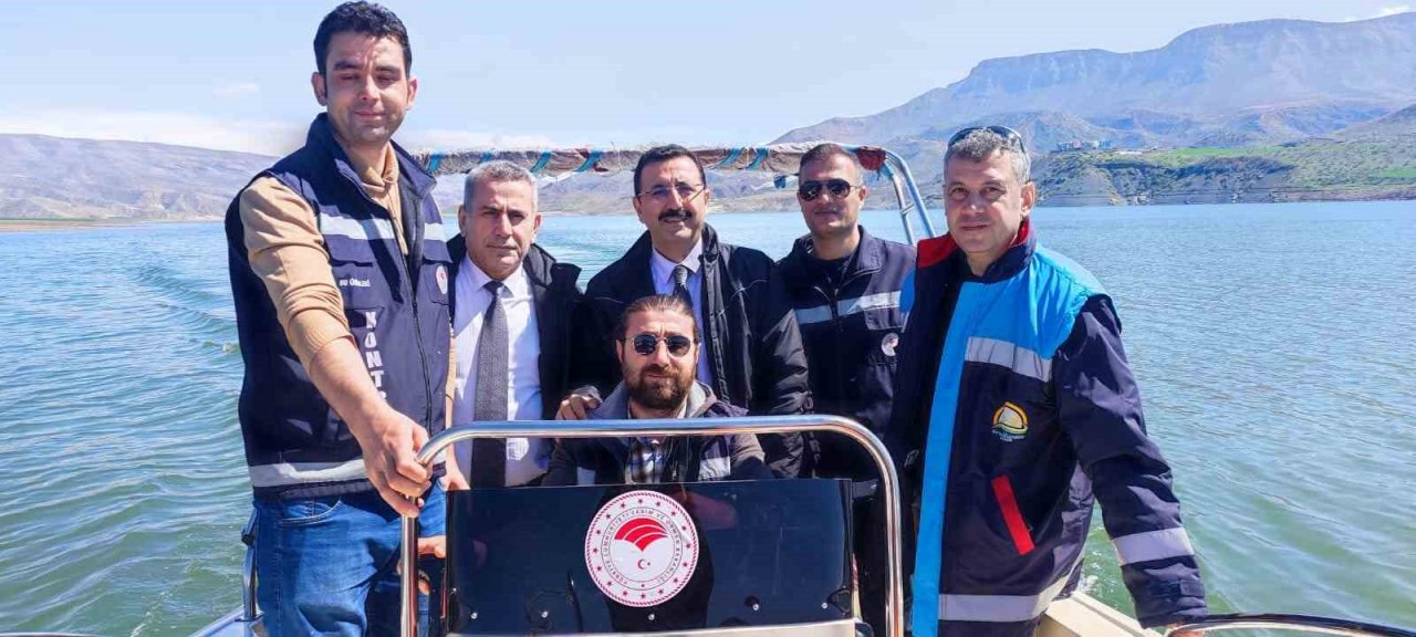 Prof. Dr. Veysel Eroğlu Ilısu Barajı’nda balık stok verim tahmin çalışmaları yapıldı