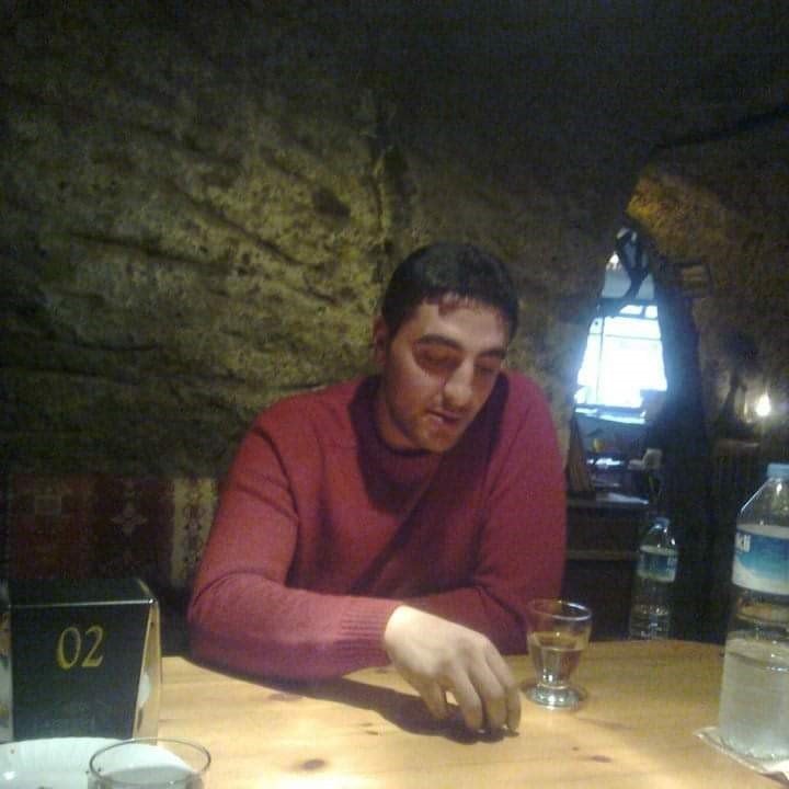 8 yıl sonra kemikleri bulunmuştu, o kemiklerle bugün defnedildi