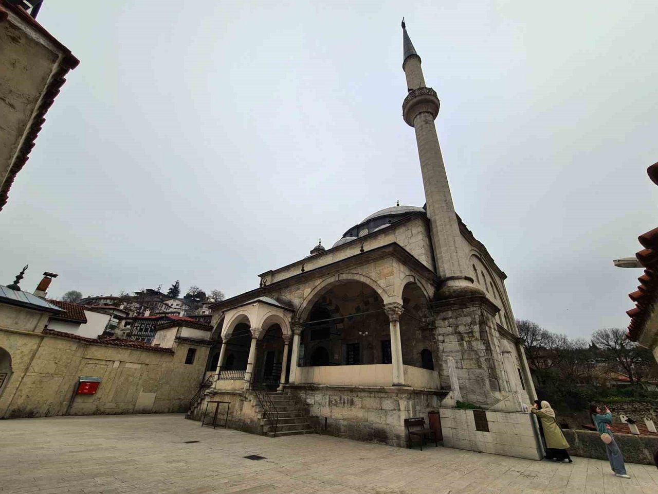 Asırlık camiler Ramazan’a "merhaba" dedi