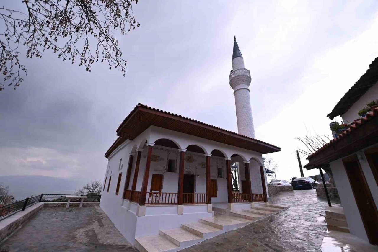 Vali Aksoy, Sultanhisarlı muhtarlar ile bir araya geldi