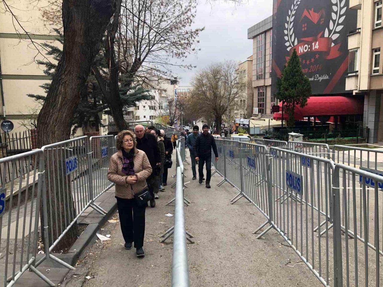 Cumhurbaşkanı adaylarından 11’i için 100 bin imza süreci devam ediyor