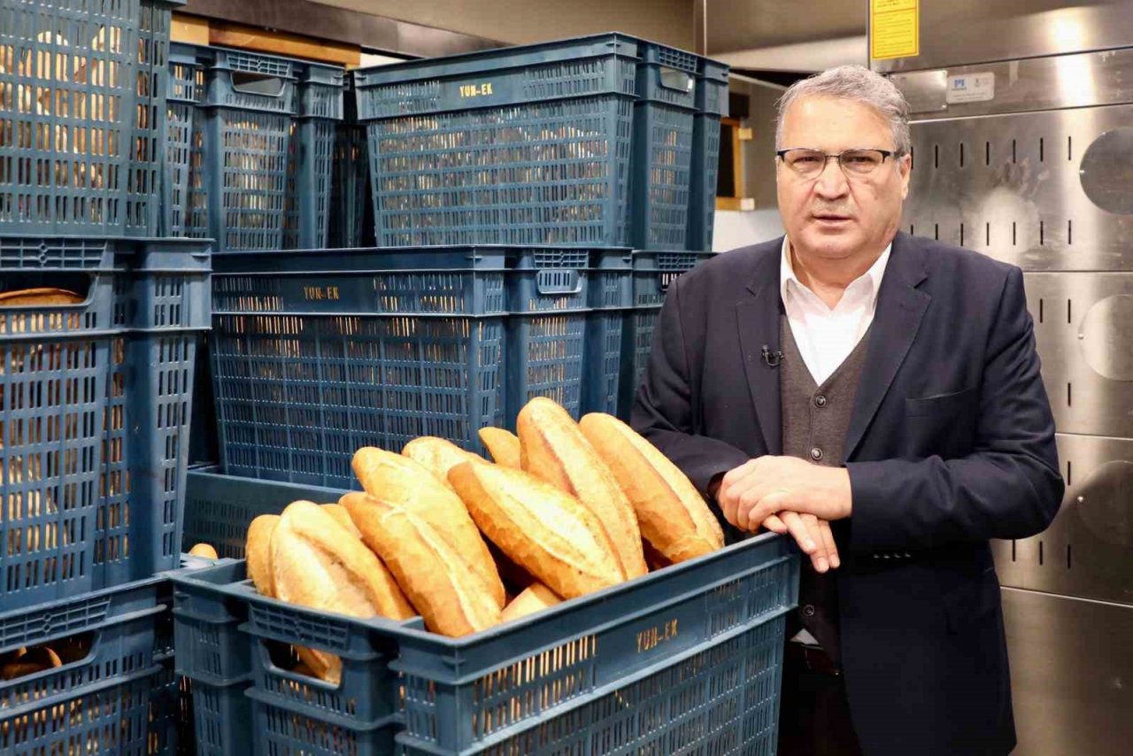 Yunusemre Halk Ekmek üretime başladı