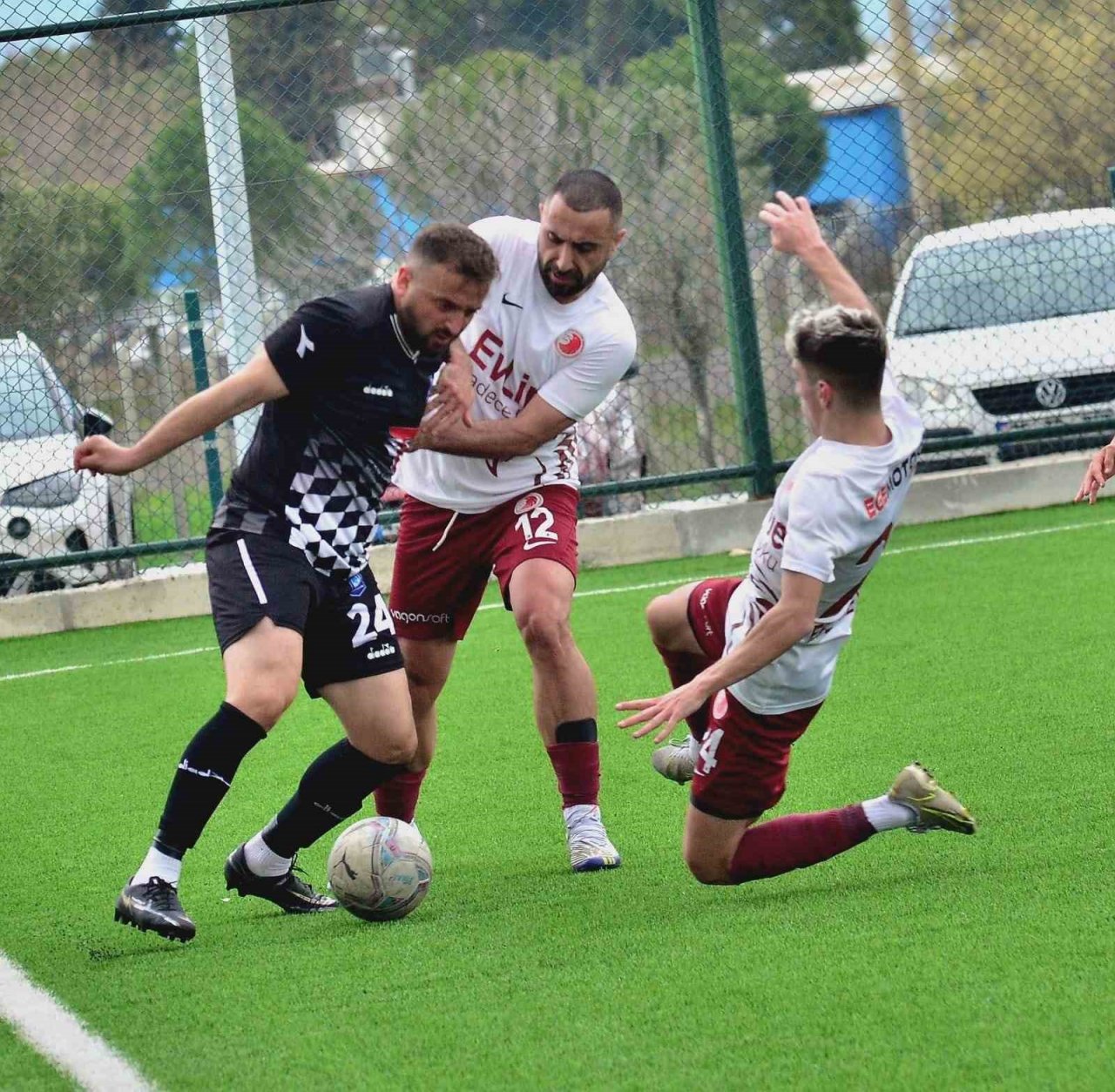Yunusemre, Kartal’ı ikinci yarıda geçti: 2-0