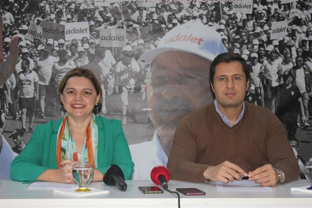 İzmir’in mevcut vekilleri aday adaylık listelerinde