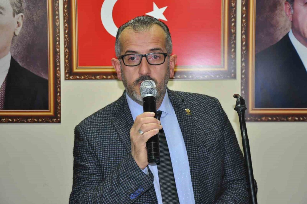 Salihli AK Parti, milletvekili aday adaylarını tanıttı