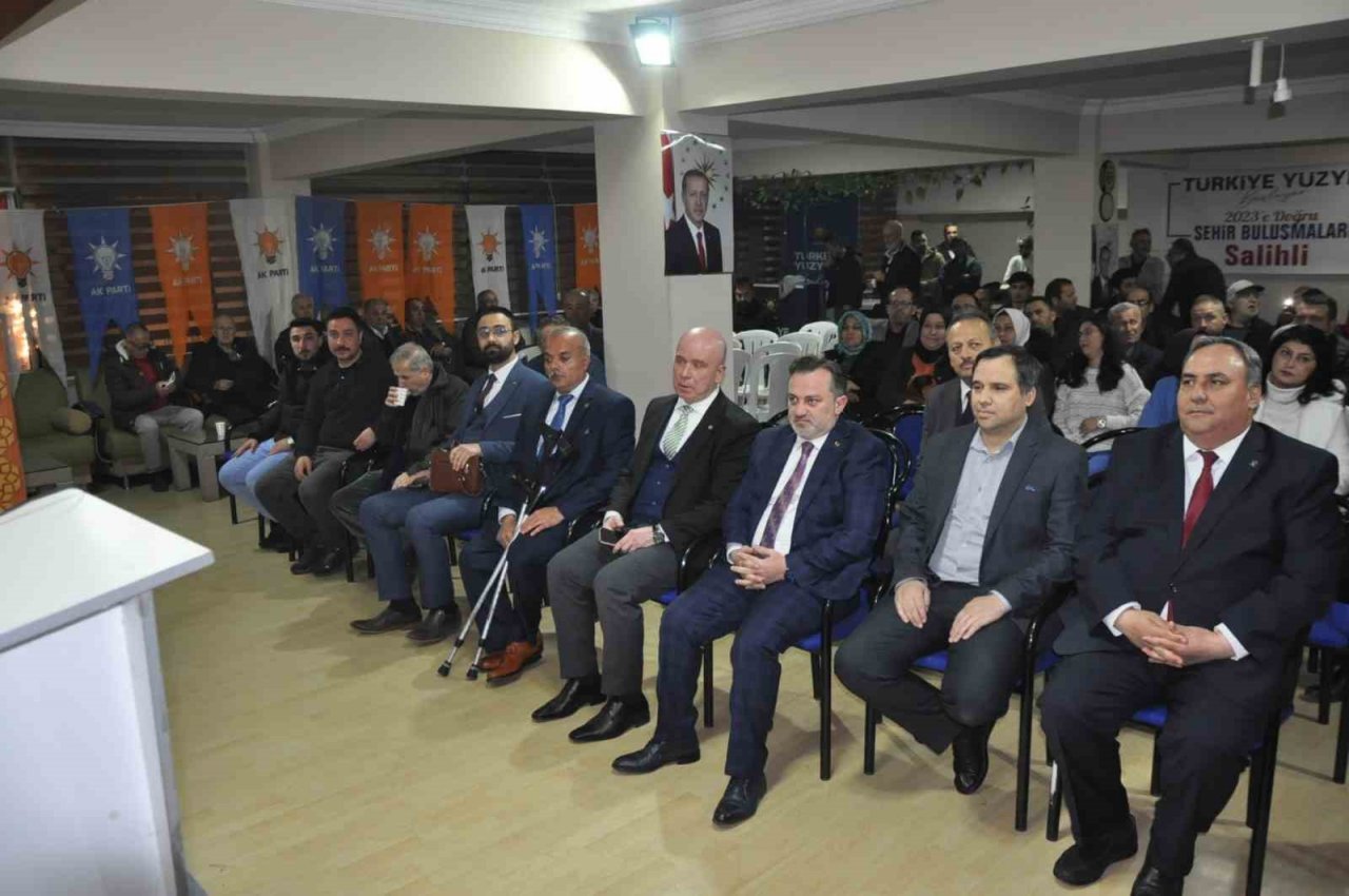 Salihli AK Parti, milletvekili aday adaylarını tanıttı