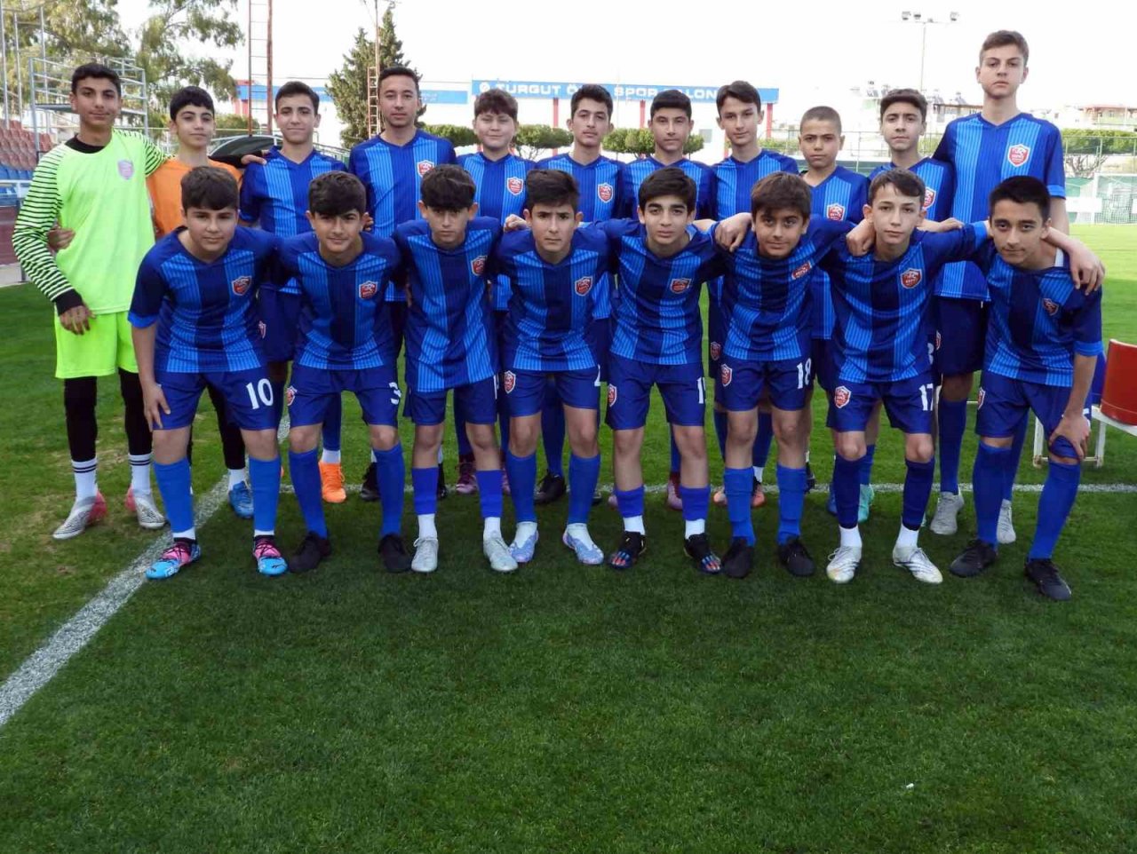 Şampiyon 14’lüklere ‘profesyonel’ motivasyon