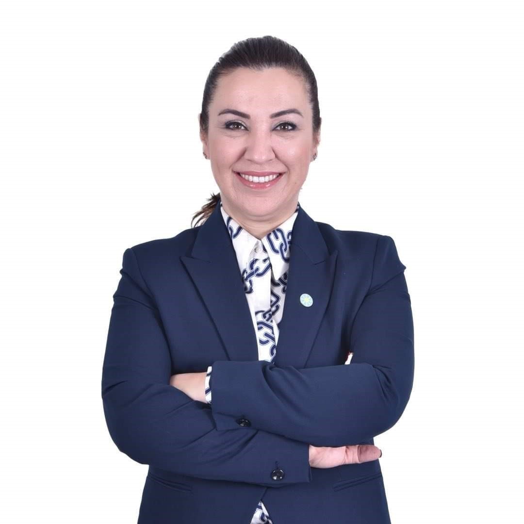 İzmir’de 486 aday adayından 114’ü kadın