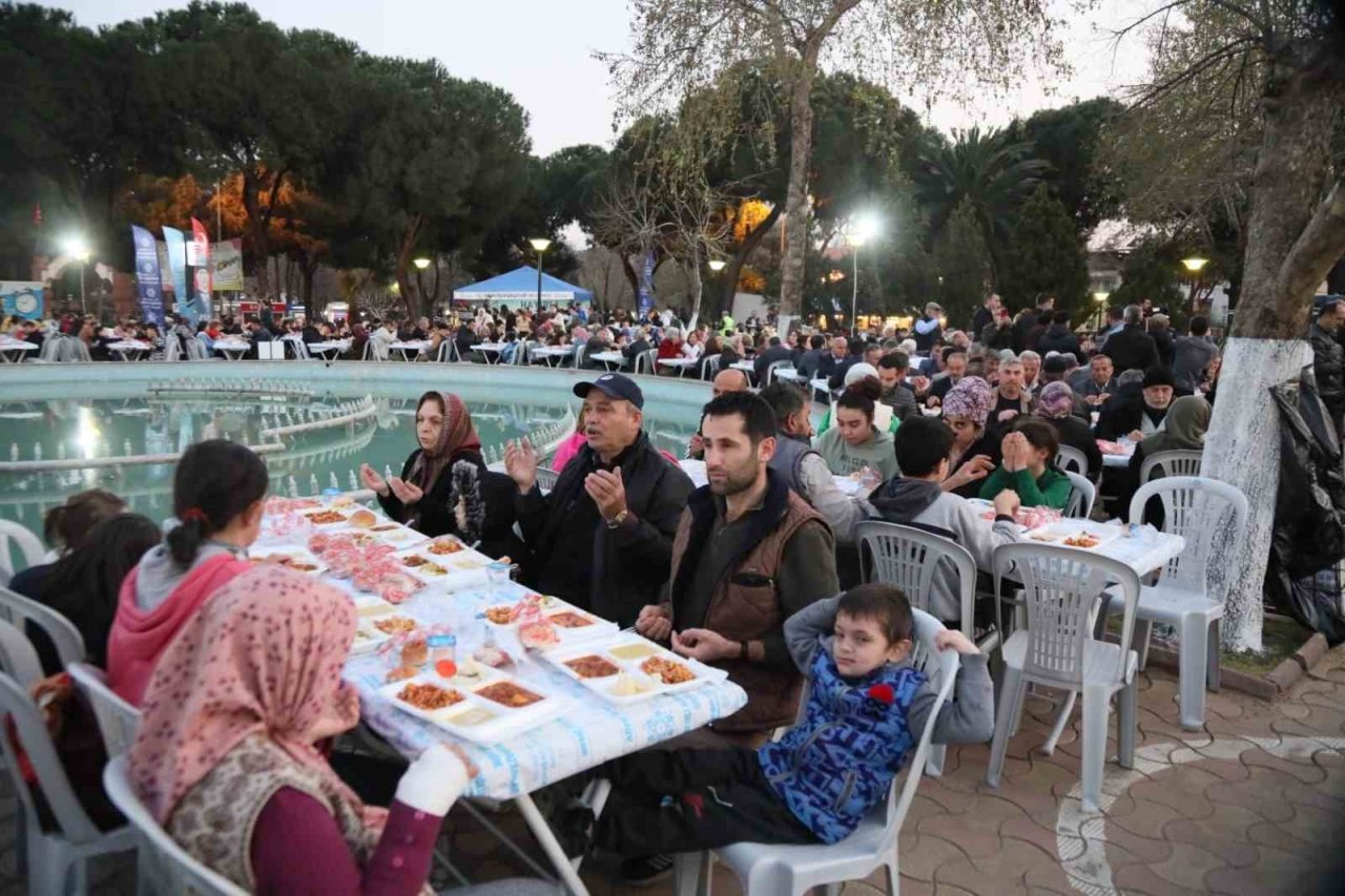 Çerçioğlu Nazilli’de Millet İttifakı ilçe başkanlıyla iftarda buluştu