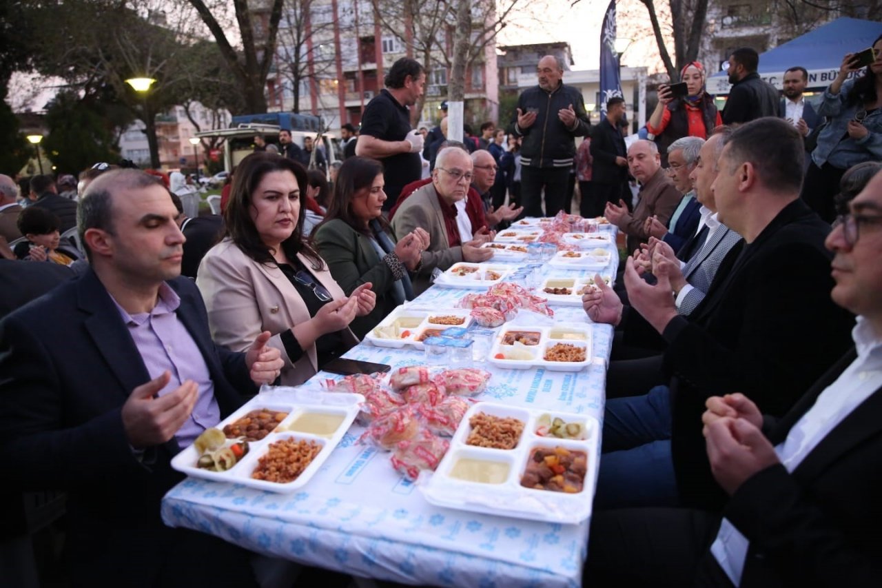 Çerçioğlu Nazilli’de Millet İttifakı ilçe başkanlıyla iftarda buluştu