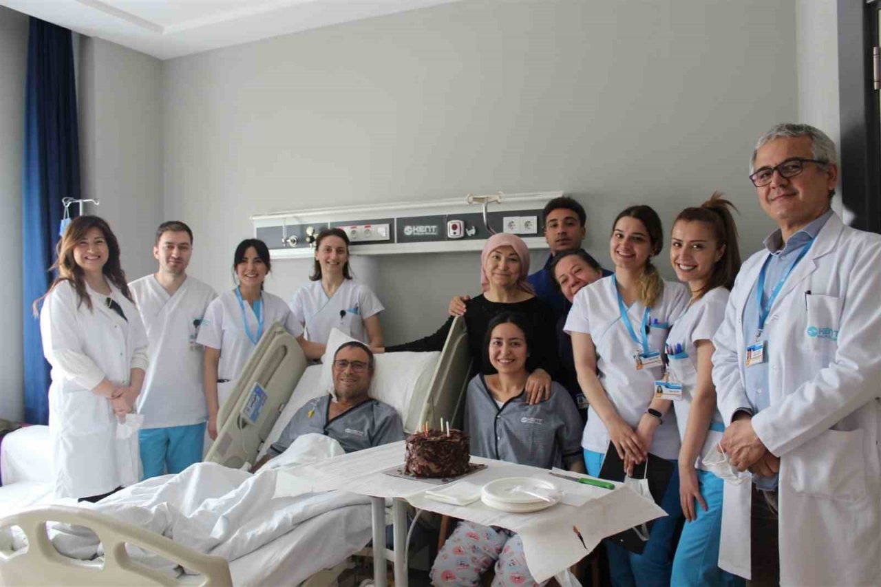 Nakil sonrası çifte kutlama