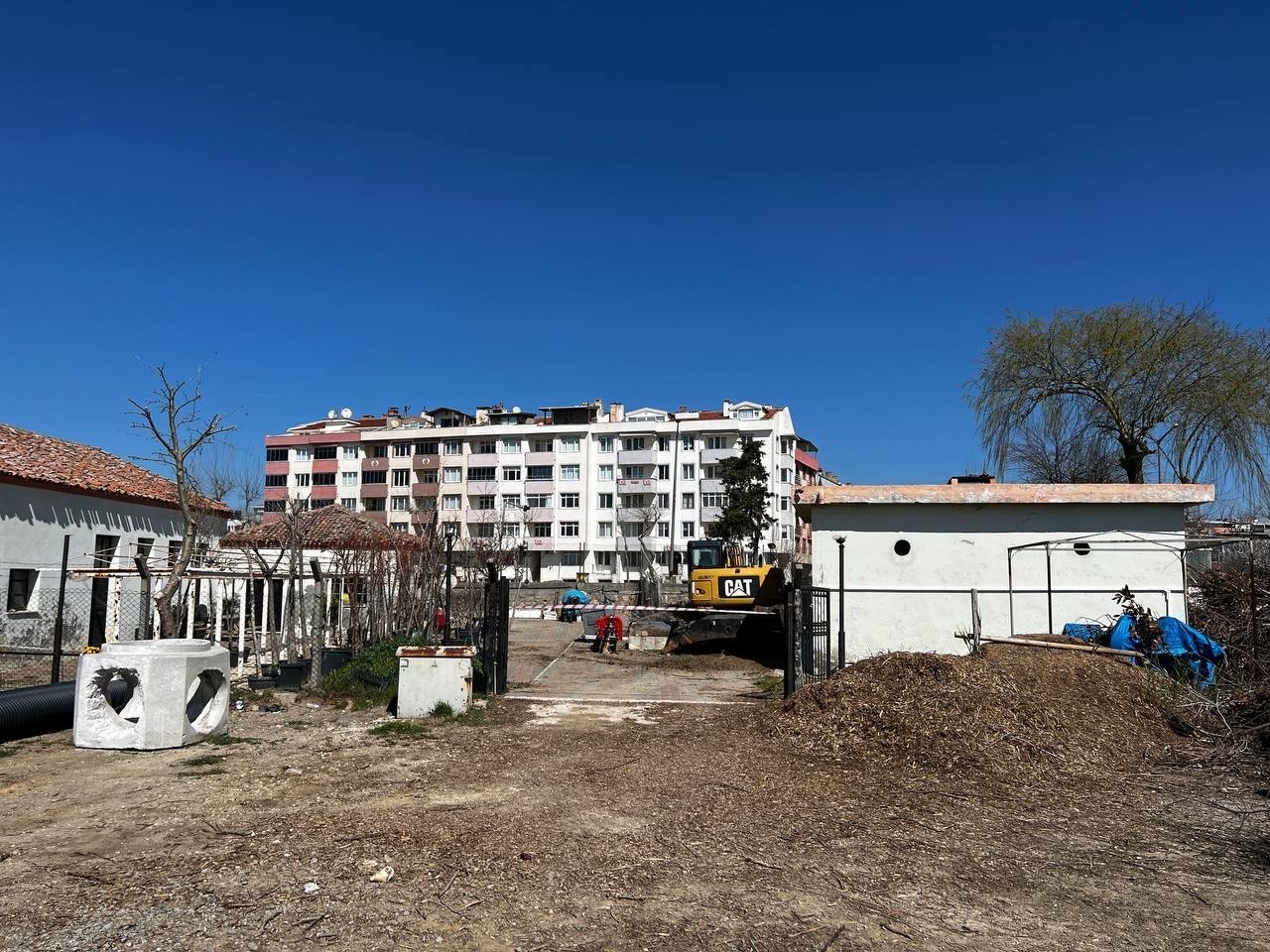 Gelibolu’da Çanakkale Savaşları’ndan kaldığı değerlendirilen 4 adet patlamamış top mermisi bulundu