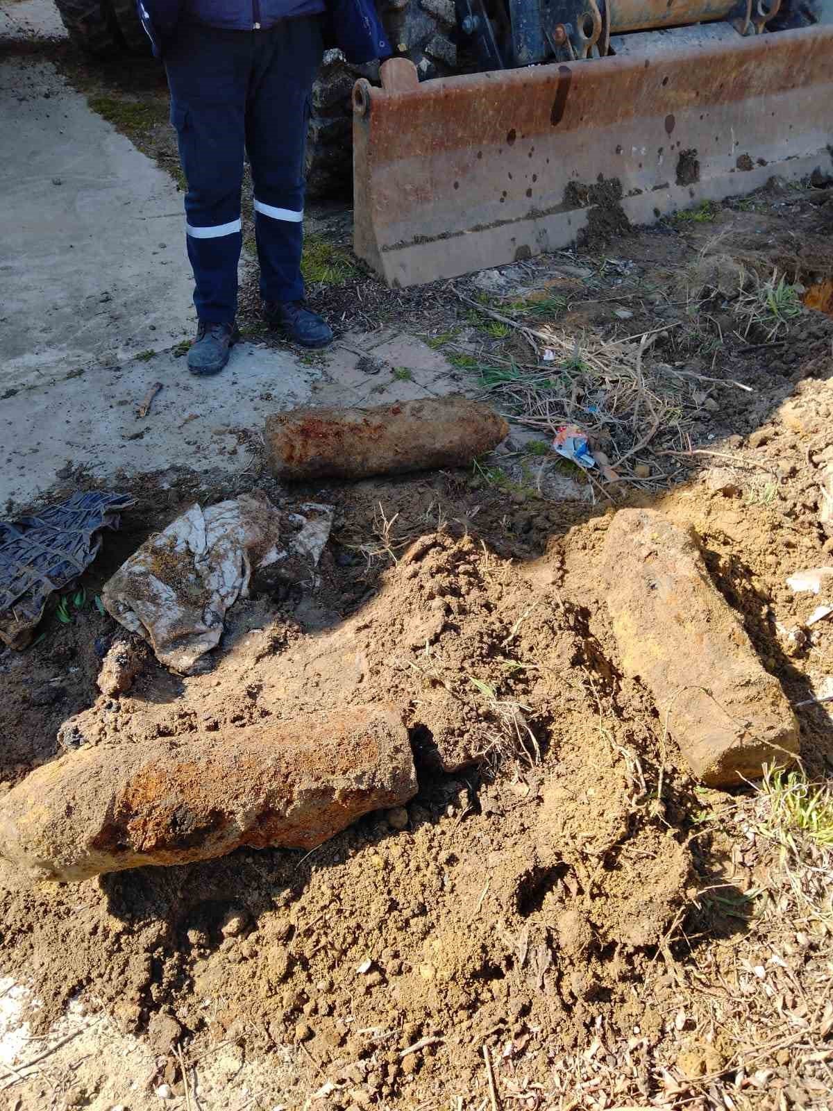 Gelibolu’da Çanakkale Savaşları’ndan kaldığı değerlendirilen 4 adet patlamamış top mermisi bulundu