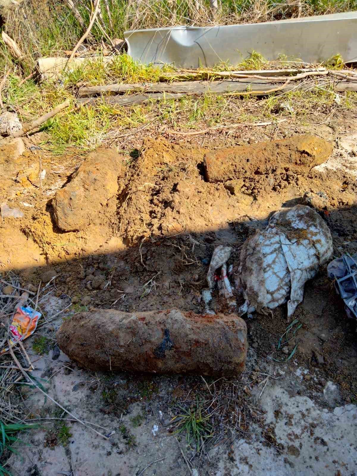 Gelibolu’da Çanakkale Savaşları’ndan kaldığı değerlendirilen 4 adet patlamamış top mermisi bulundu