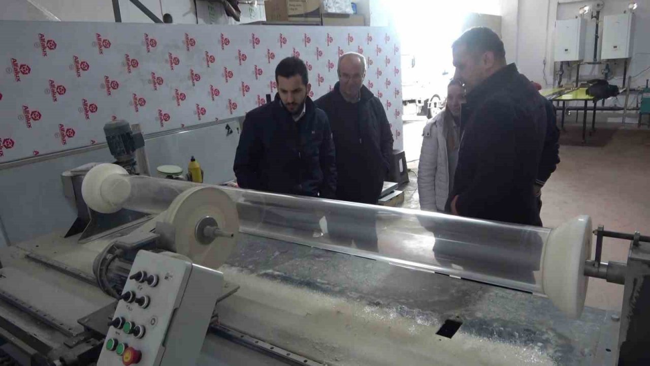 Üniversite-sanayi işbirliğinde Türkiye’de ilk kez üretilen akrilik boru, sektördeki dışa bağımlılığı bitirecek