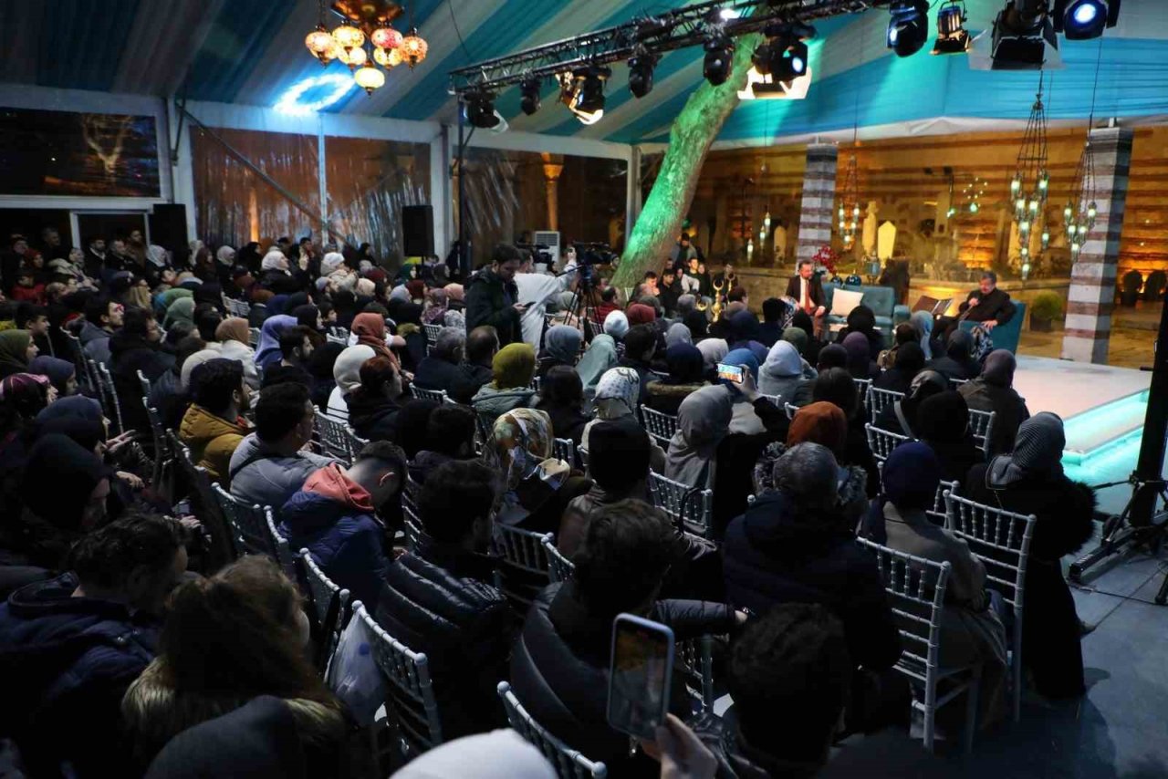 Ramazan Sohbetleri’nin ilk konuğu Hayati İnanç oldu