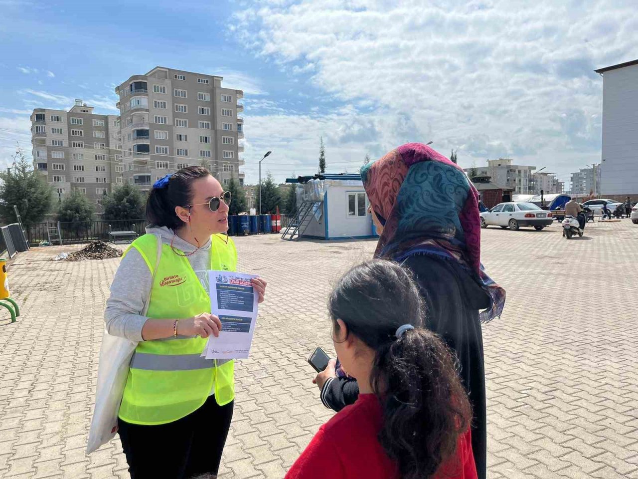 YKS ve LGS’ye hazırlanan depremzedelere eğitim konteynerleri