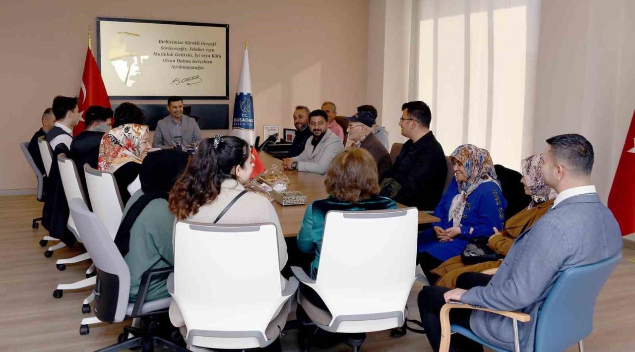 Başkan Günel dernek yetkilileri ile bir araya geldi