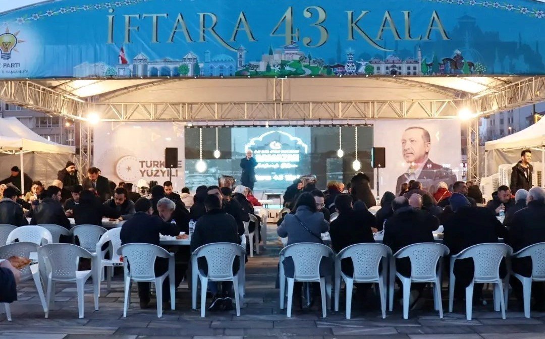 Kütahya AK Parti İl Başkanlığından, “İftara 43 Kala” programı
