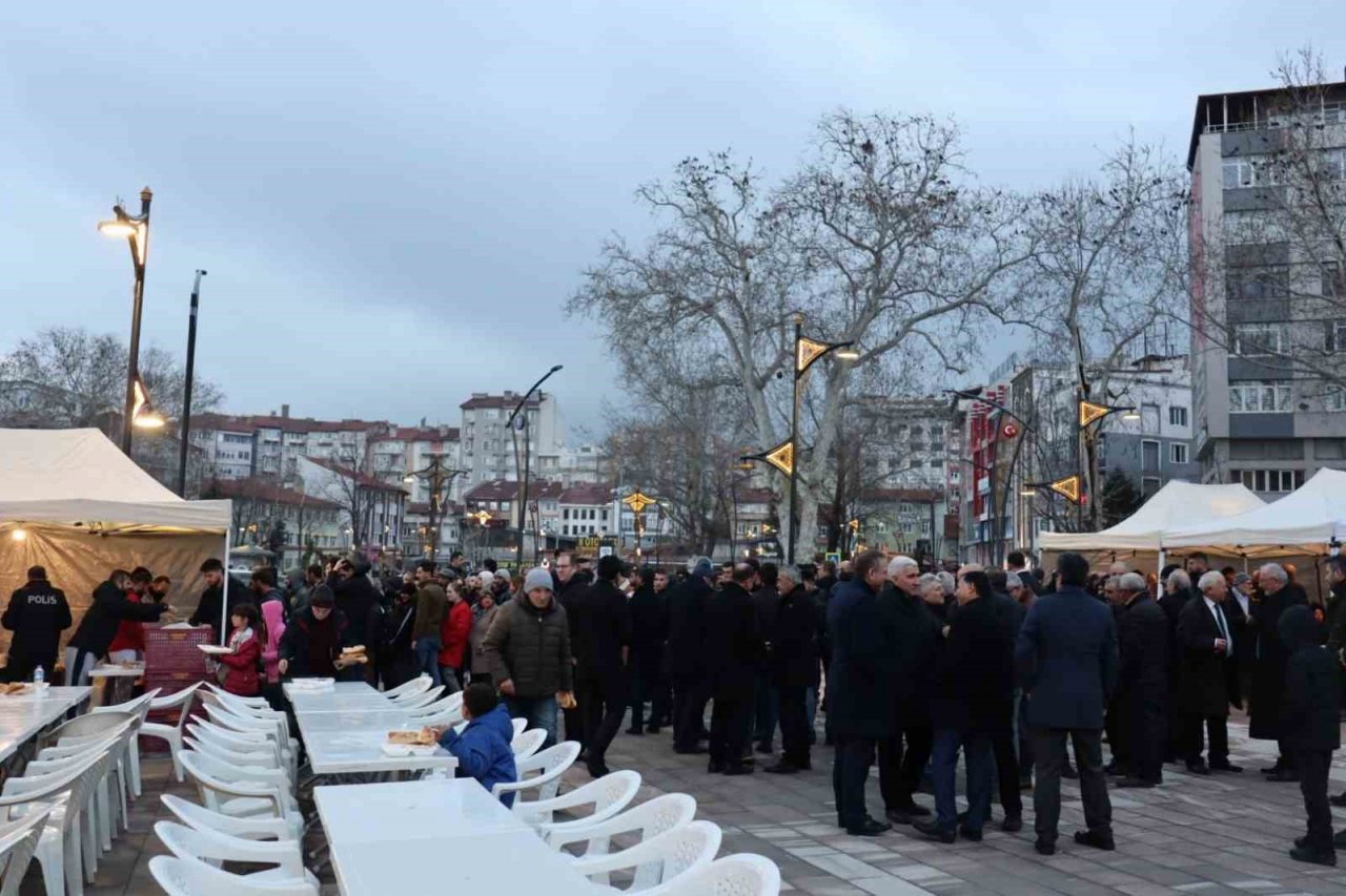 Kütahya AK Parti İl Başkanlığından, “İftara 43 Kala” programı