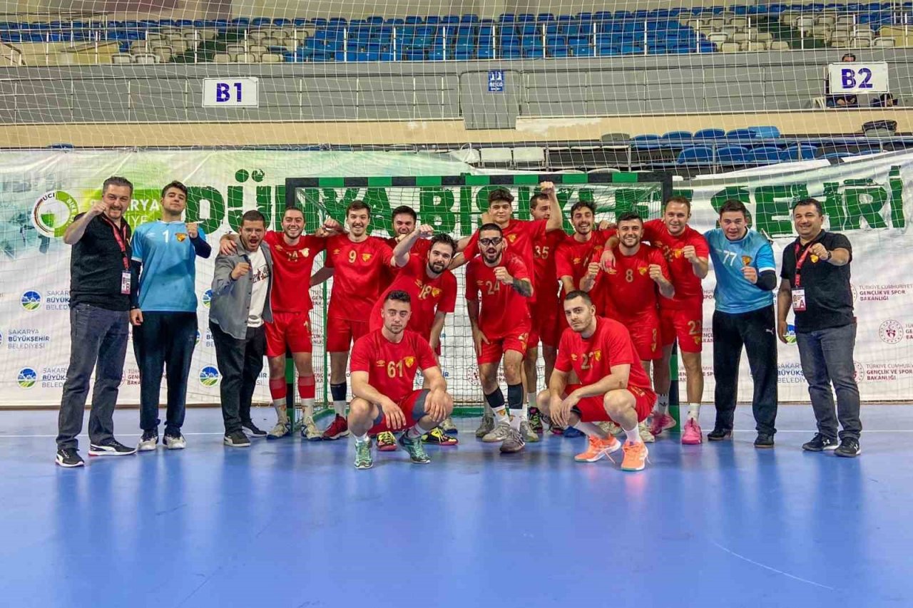 Göztepe Hentbol Takımı’nın hedefi 3’te 3 yapmak