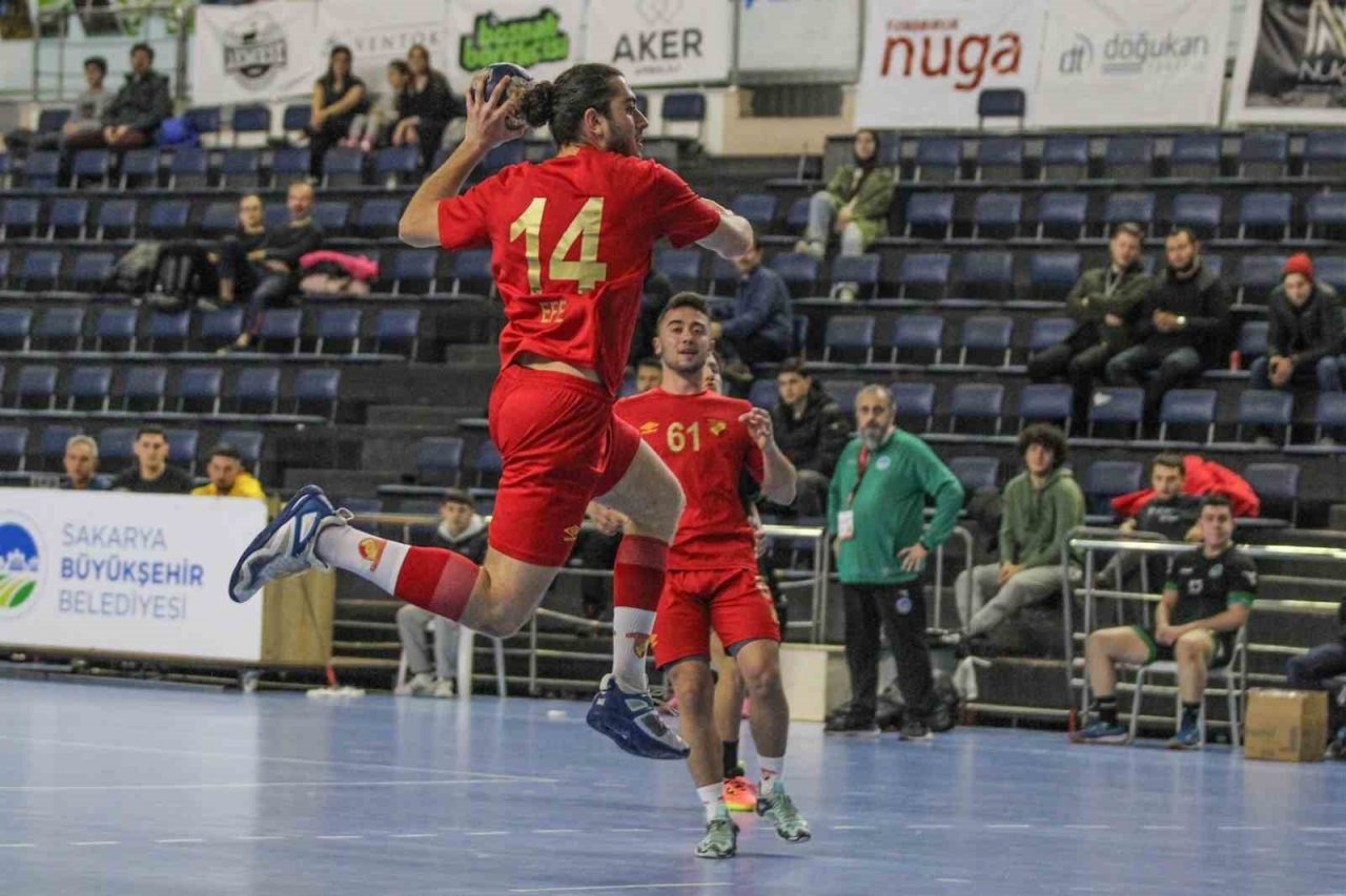 Göztepe Hentbol Takımı’nın hedefi 3’te 3 yapmak