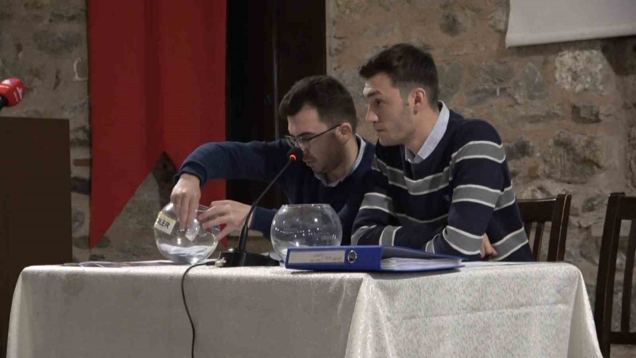 Osmangazi’de kentsel dönüşüm projesinde hak sahipleri tapularına kavuştu