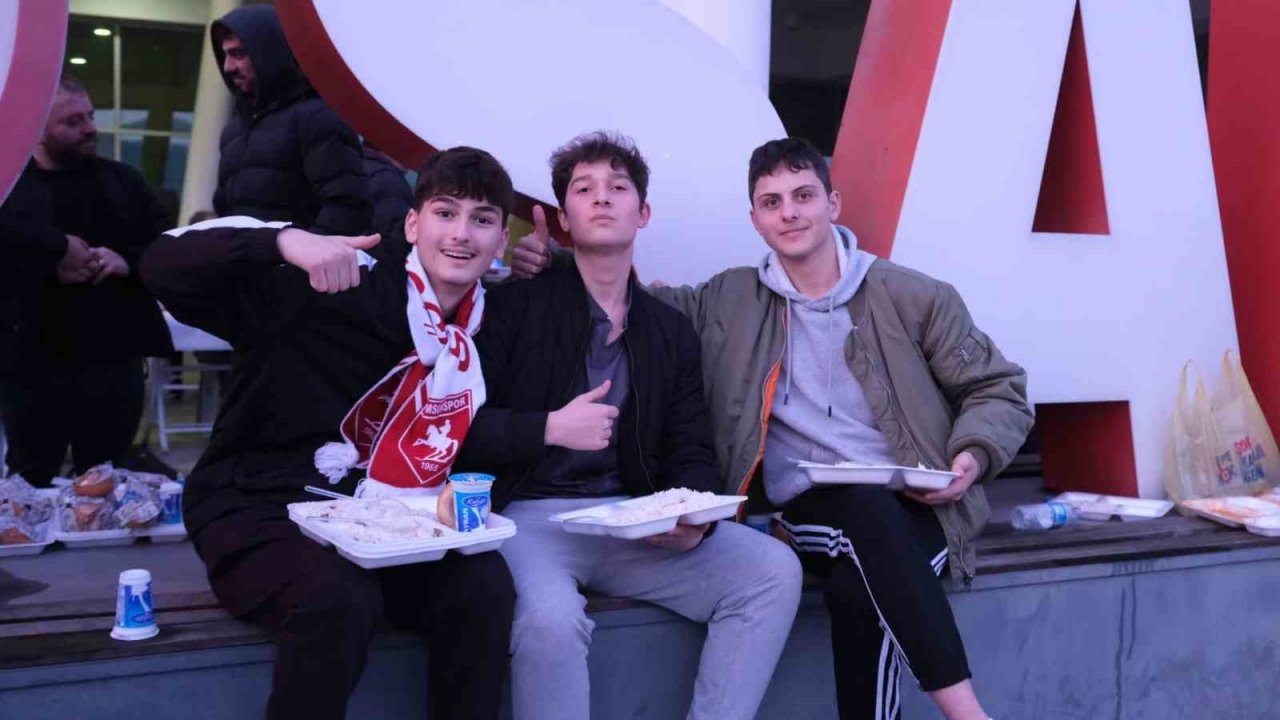 Başkan Togar’dan Samsunspor taraftarına iftar