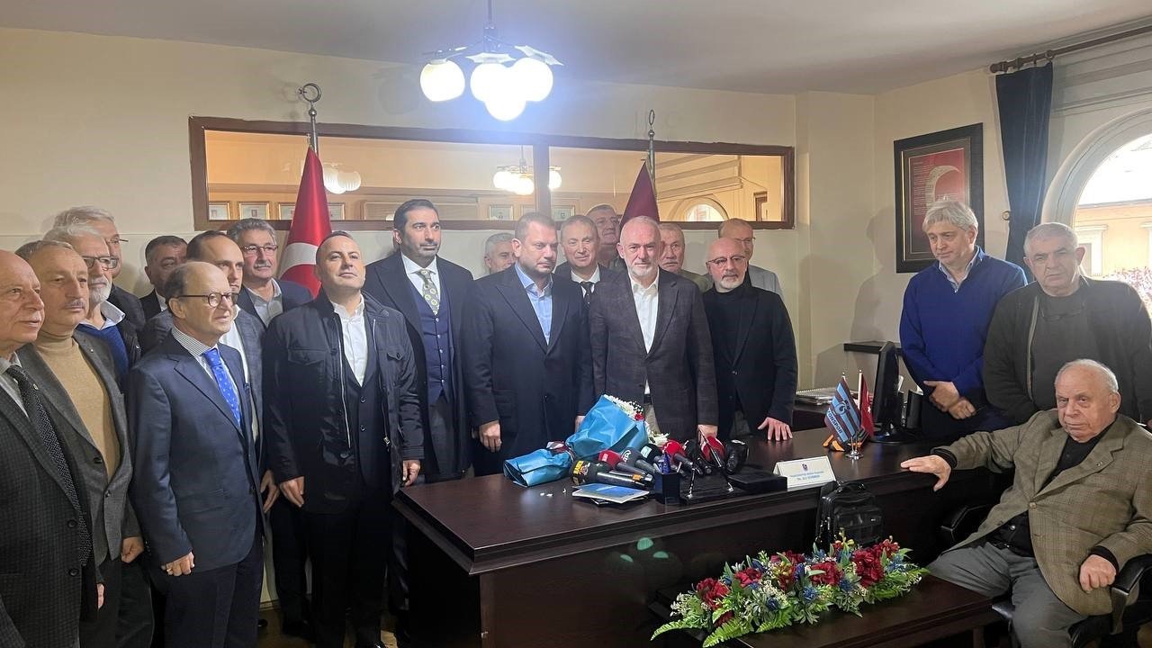 Ertuğrul Doğan, Divan Başkanı Ali Sürmen’i ziyaret etti