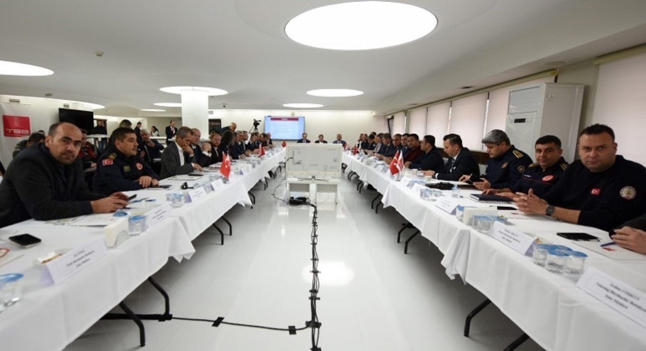 Prof. Dr. Şükrü Karatepe: "İtfaiyecilik mesleğinin iyileştirilmesi konusunda rapor hazırlayacağız"