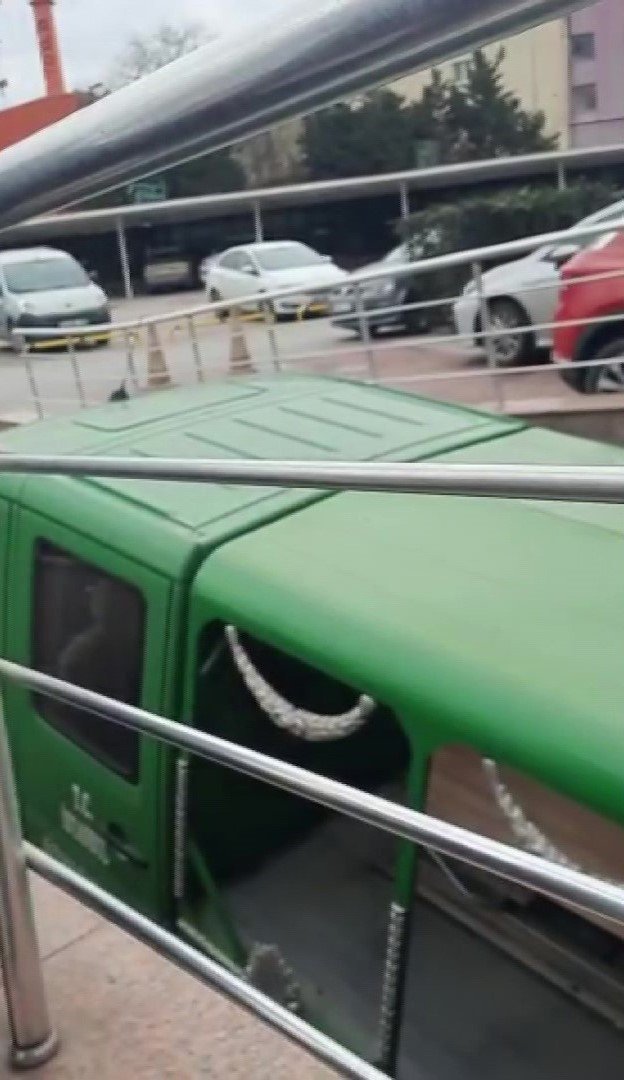 Tuzla’da mide botoksu ameliyatından sonra ölen kadının cenaze görüntüleri ortaya çıktı