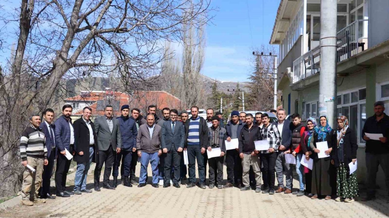 Sürü Yöneticiliği Kursu’nda başarı gösteren kursiyerler sertifika verildi