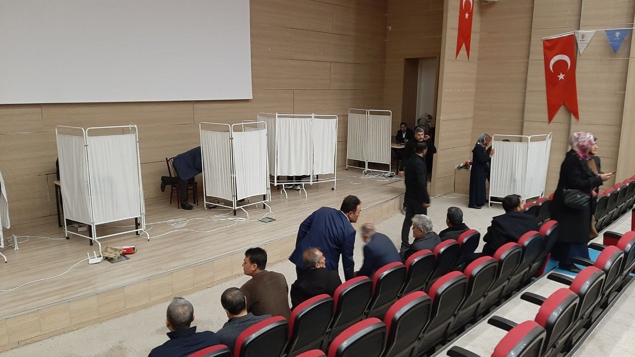 AK Parti teşkilat temayülü gerçekleştirdi