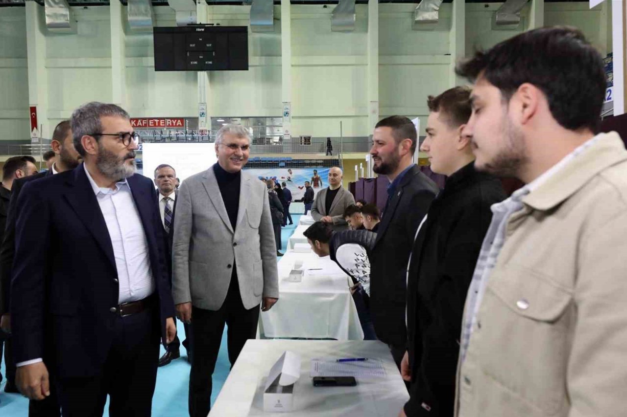 AK Parti Sakarya’da temayül heyecanı