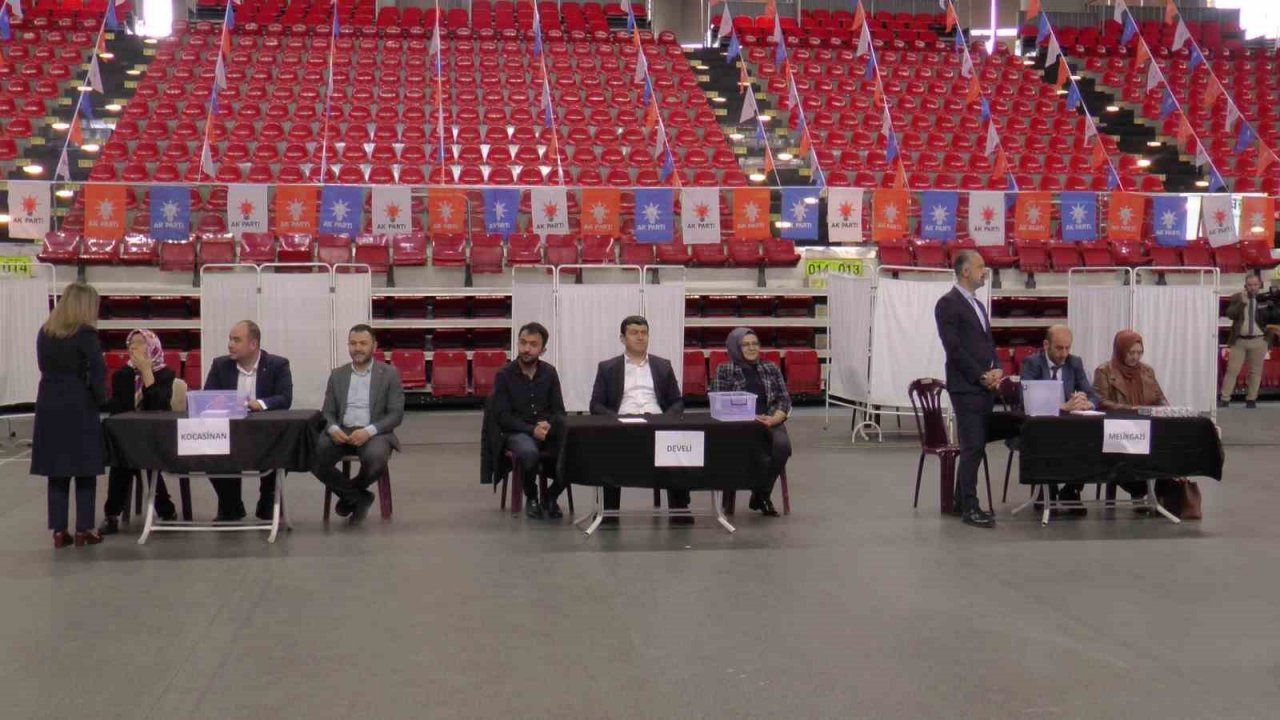 AK Partili Karaaslan: “Biz bu ülkenin meçhule gitmesine izin vermeyeceğiz”