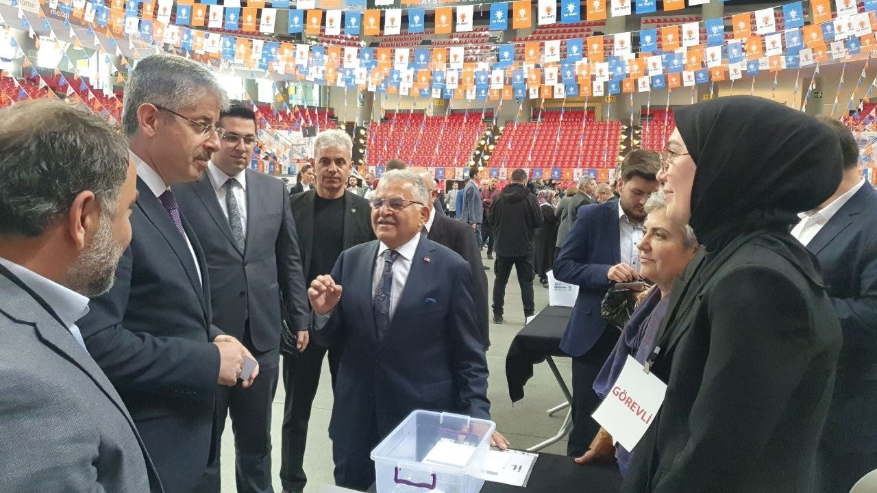 AK Partili Karaaslan: “Biz bu ülkenin meçhule gitmesine izin vermeyeceğiz”