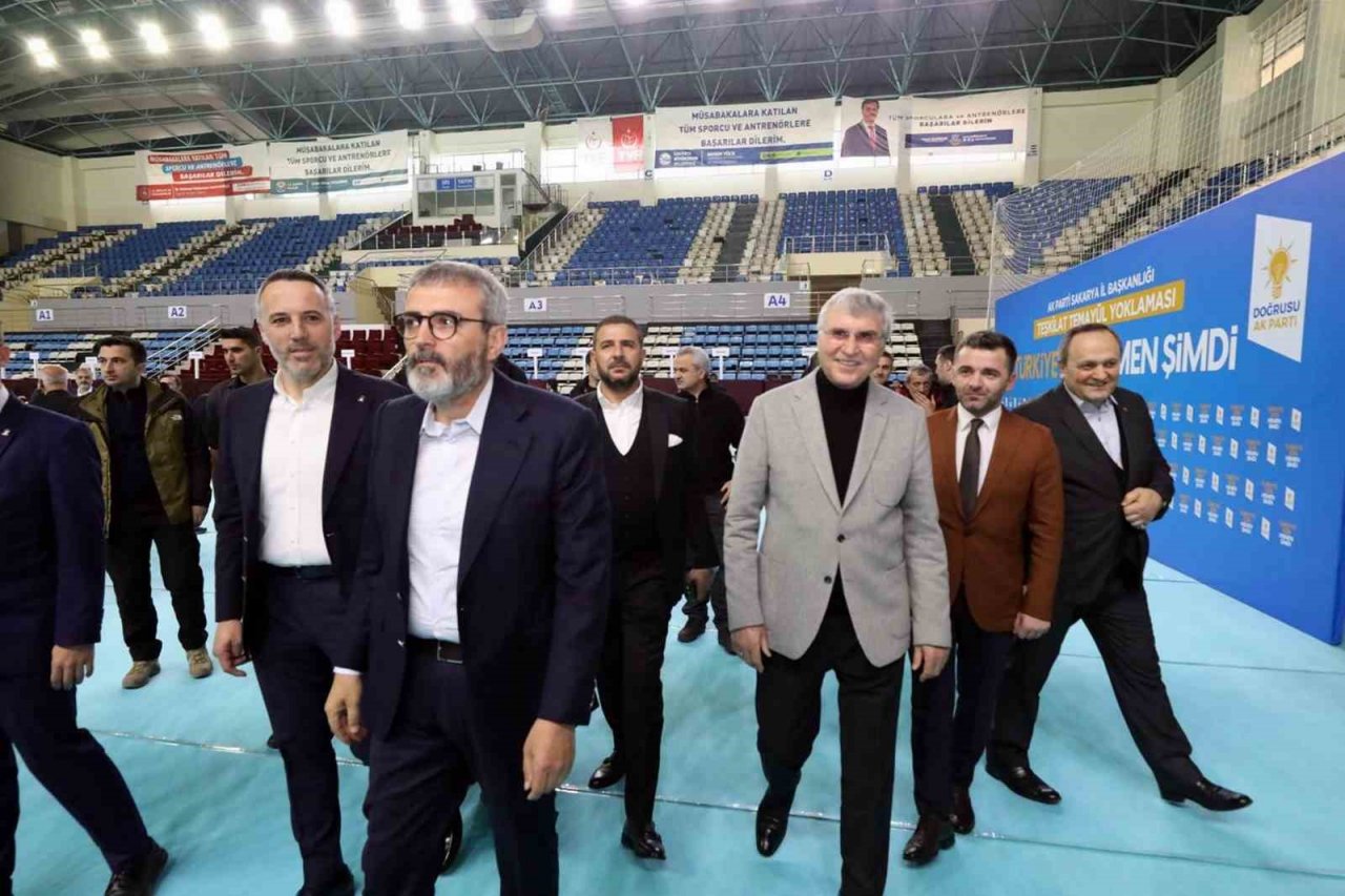 AK Parti Sakarya’da temayül heyecanı