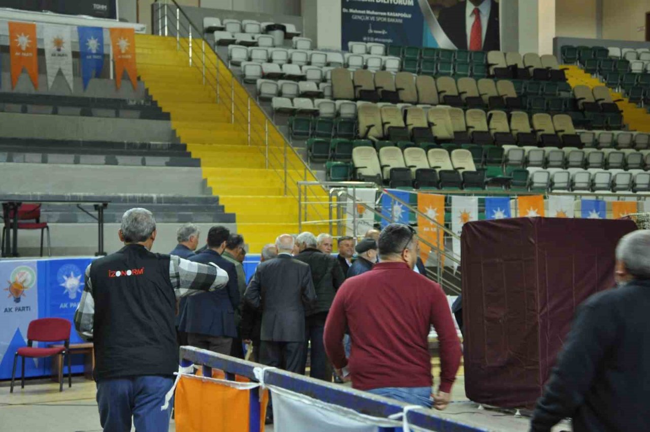 AK Parti Muğla’da temayül yoklaması başladı