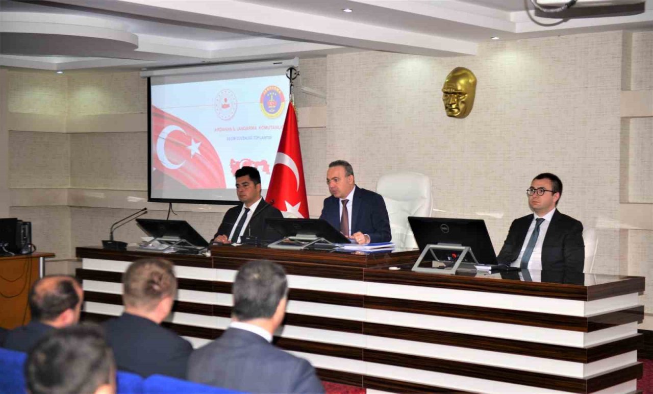 Ardahan’da Seçim güvenliği toplantısı yapıldı