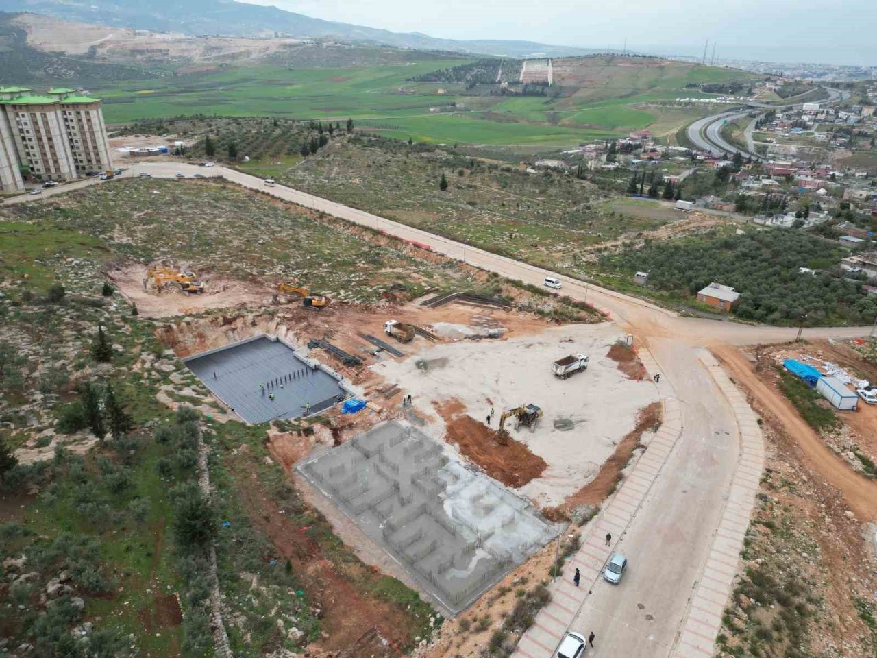 İskenderun’da temeli atılan konutlar 8 ayda bitirilecek