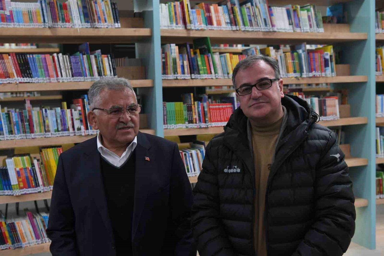 Başkan Büyükkılıç, Büyükşehir’in 10’uncu kütüphanesini inceledi