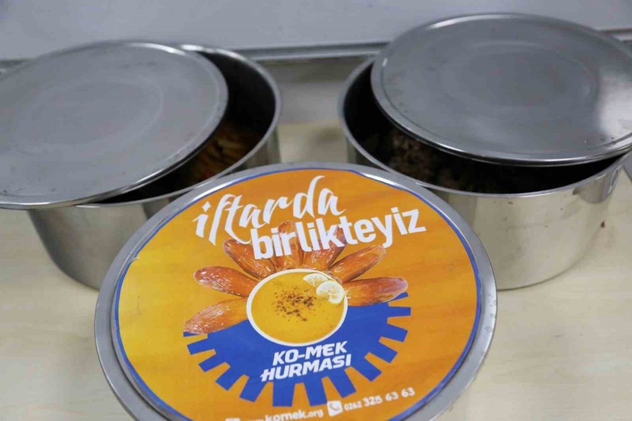 Kocaeli Büyükşehir depremzede ailelerin iftar sofralarına konuk olacak