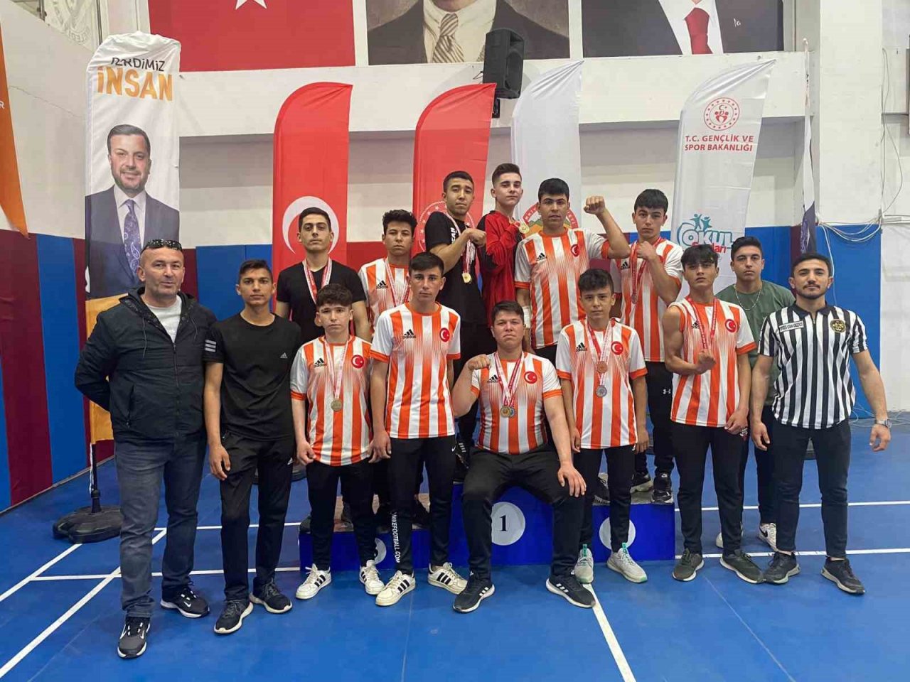 Kozanlı bilek güreşçiler Adana’yı temsil edecek