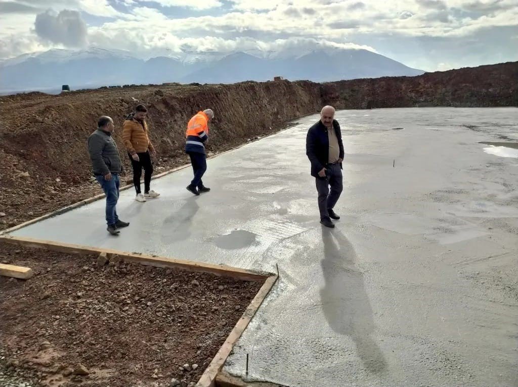 Zelyurt, kalıcı konut inşaatında incelemelerde bulundu