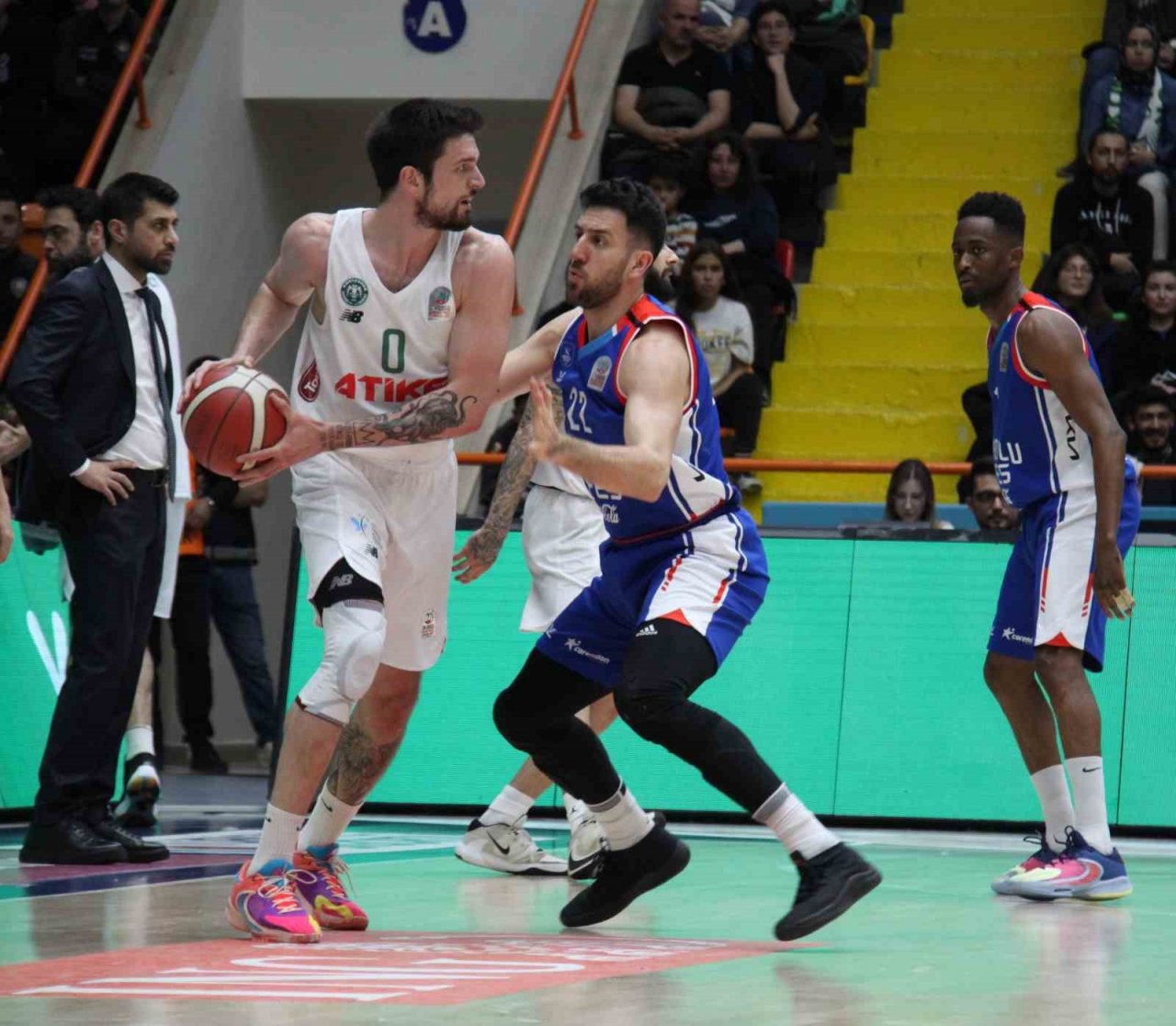 Basketbol Süper Ligi: Konyaspor: 83 - A.Efes: 99