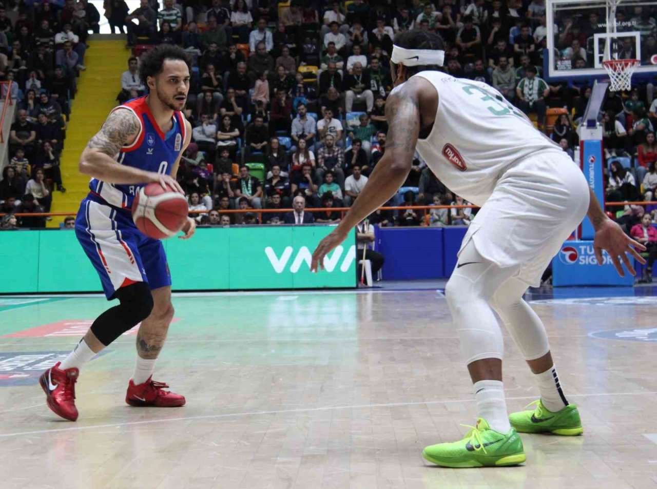 Basketbol Süper Ligi: Konyaspor: 83 - A.Efes: 99